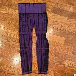 Yelete Purple Vertical Stripe Leggings